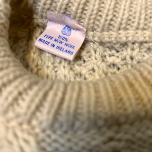 VINTAGE Hand knit Made in Ireland New Wool Fisherman Crewneck Sweater. SZ: 38 - Picture 11 of 13